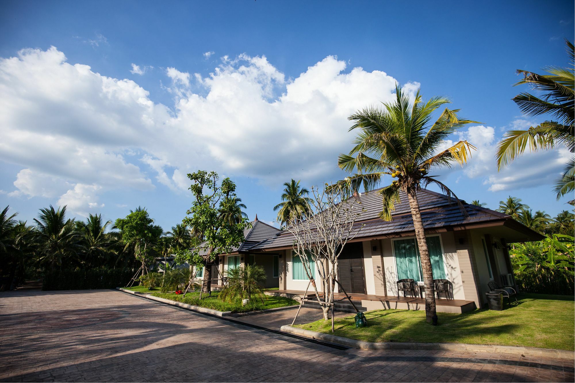 Dream Garden Resort Ampawa Ампхава Экстерьер фото
